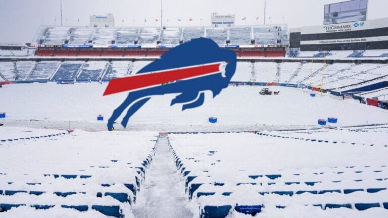 Buffalo Bills, equipo de la NFL invita a sus aficionados a palear la nieve del estadio antes del juego del domingo