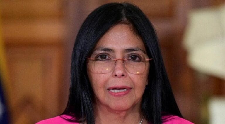 Delcy Rodríguez es la presidenta interina de Venezuela; Donald Trump no apoyó a María Corina Machado