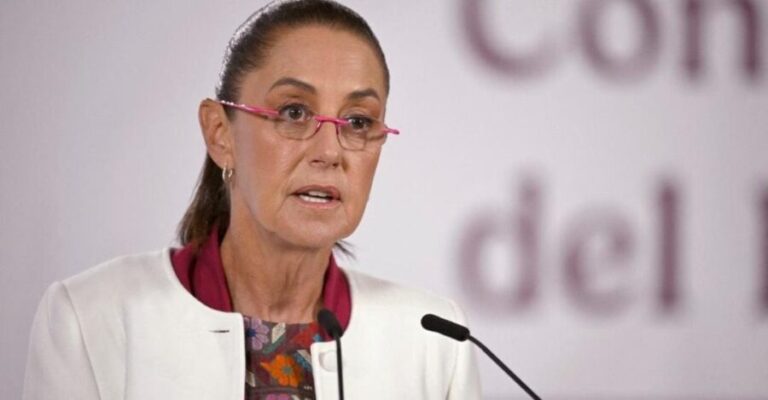 Gobierno de Claudia Sheinbaum pide prestados 9 mil mdd a inversionistas extranjeros. Aumenta la deuda publica del país.