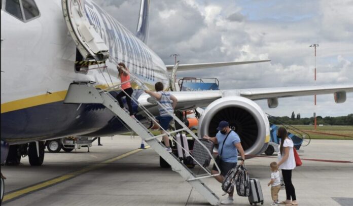 Golpe al bolsillo de viajeros AICM eleva el TUA este 2026