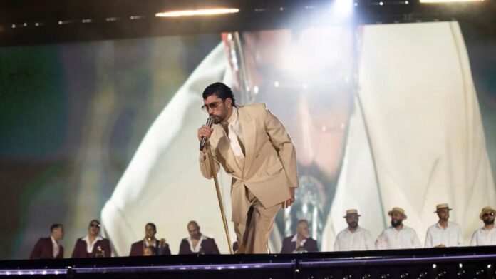 Demandan a Bad Bunny por 16 MDD tras usar la voz de una mujer sin permiso en concierto
