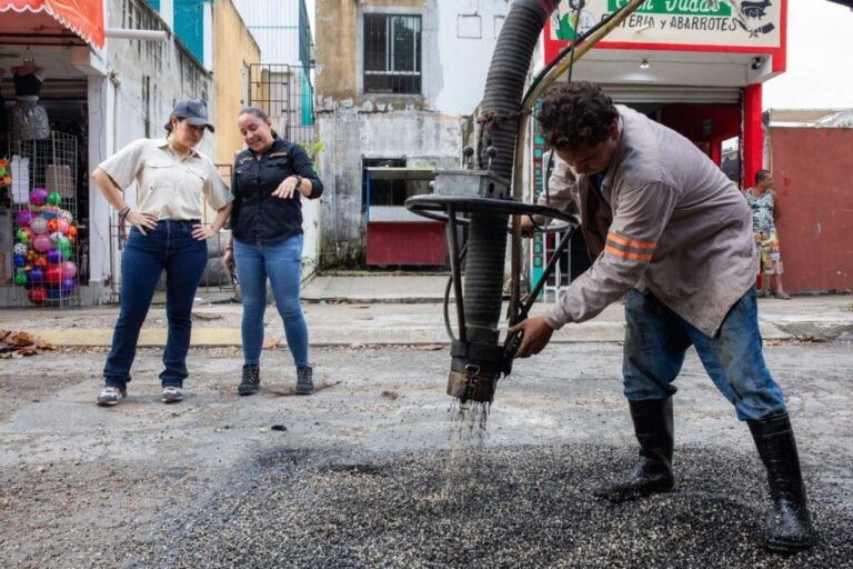 Chambamanía arranca con todo en Villas del Sol; Estefanía Mercado supervisa mega jornada de Servicios Públicos