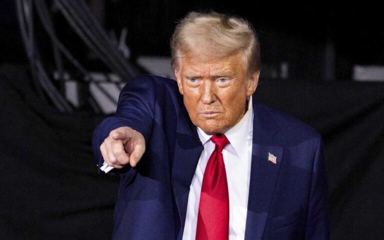 Donald Trump advierte a Cuba que no recibirá más petróleo de Venezuela