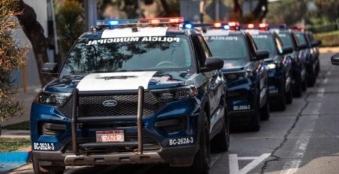 Una mujer policía se quita la vida con su propia arma en un baño público de la ciudad de Tijuana, Baja California.
