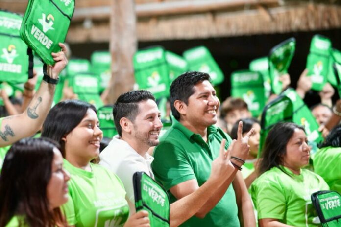 Encabeza Renán Sánchez Tajonar entrega de kits del Partido Verde en Tulum; destaca unidad y crecimiento histórico
