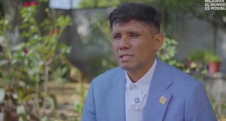 Maestro colombiano de la Ibero Puebla denuncia que fue golpeado y detenido por la Guardia Nacional en Nuevo León.