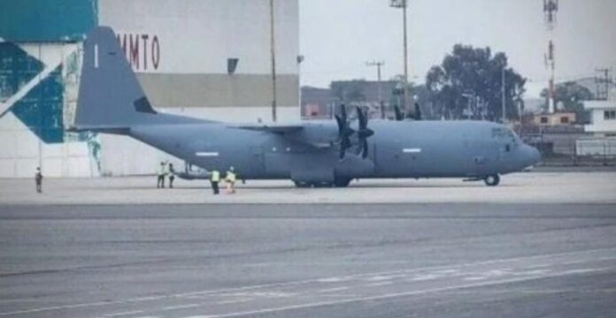 Un avión Hércules de Estados Unidos ingresó a México sin autorización del Senado. Detonó contradicciones entre funcionarios y legisladores.