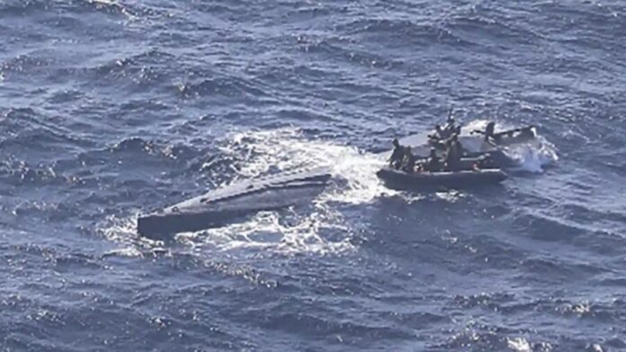 Submarino es incautado con nueve toneladas de droga en costas de Portugal