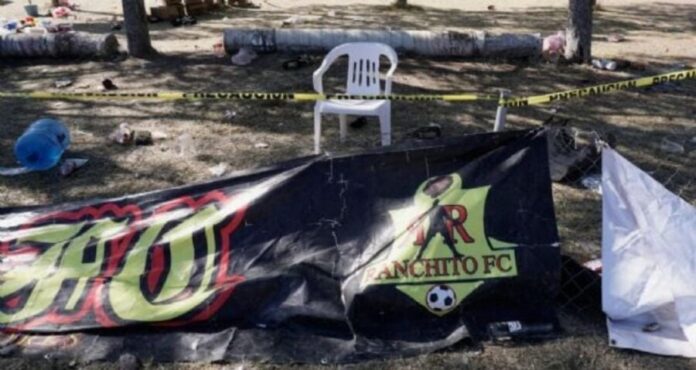 Cobro de piso por jugar futbol sería el móvil detrás de la masacre de 11 personas en Salamanca, Guanajuato.