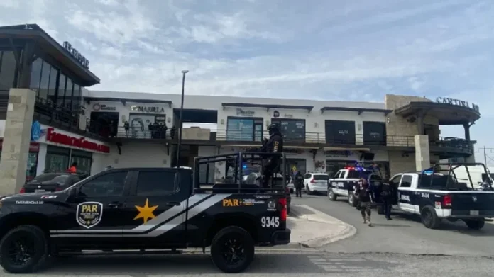 Roban 500 mil pesos a mujer tras salir de un banco en Torreón, Coahuila