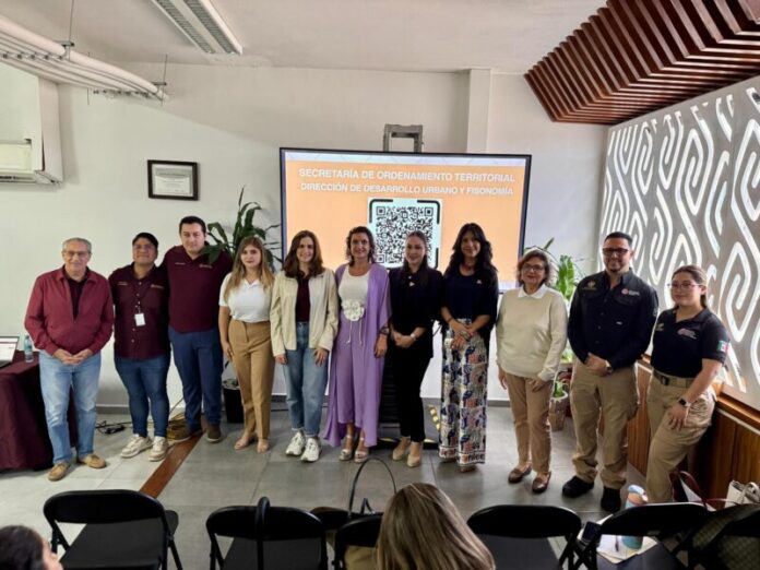 El Gobierno Municipal de Estefanía Mercado apoya la capacitación de las mujeres empresarias de Playa del Carmen.