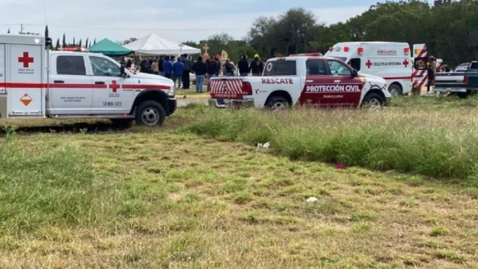 Reportan 10 heridos tras explosión de pirotecnia durante funeral en Ciudad Victoria, Tamaulipas