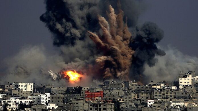 Bombardea Israel a Gaza y deja al menos 32 muertos; la mayoría son mujeres y niños