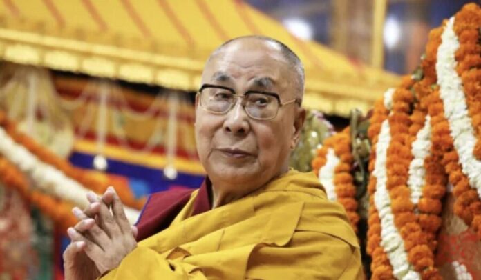 Dalái lama gana un Grammy por mejor audiolibro