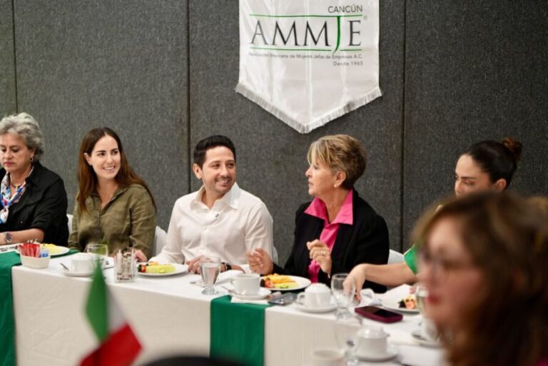 Renán Sánchez Tajonar fortalece la innovación y el liderazgo de las mujeres