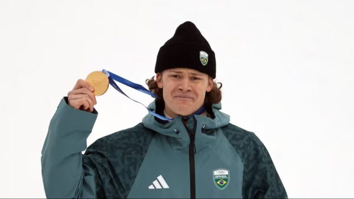 Video: Esquiador Lucas Pinheiro Braathen gana la primera medalla de oro en la historia de Brasil en JJOO de Invierno