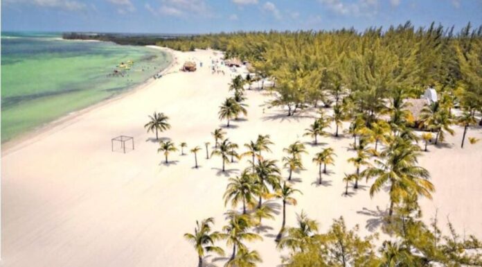 Isla Pasión coloca a Quintana Roo en la cima mundial del turismo de playa, destacó la gobernadora Mara Lezama.