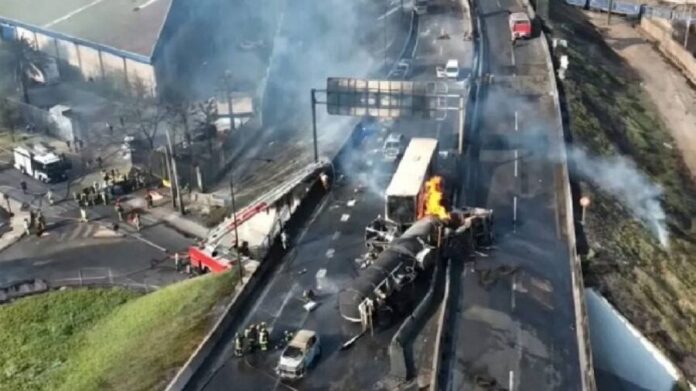 Video: Explosión de una pipa de gas deja al menos cuatro muertos y 10 heridos en Chile