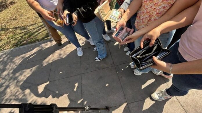 Asaltan a 20 estudiantes dentro del salón de clases de una universidad privada en Monterrey, Nuevo León