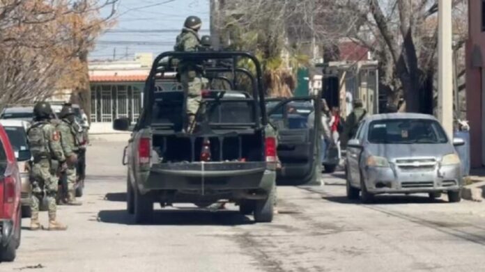 Asesinan a balazos a funcionaria del gobierno de Chihuahua frente a sus hijos