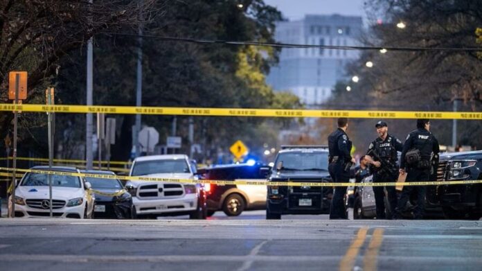 Tiroteo en un bar deja tres muertos en Texas; investigan posible acto terrorista
