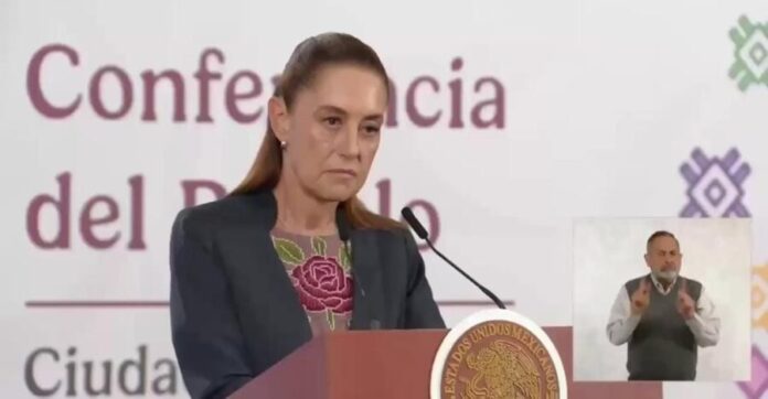 Critica Claudia Sheinbaum a la ONU tras ataques de Israel y Estados Unidos contra Irán. Dijo que hay que buscar soluciones pacíficas.