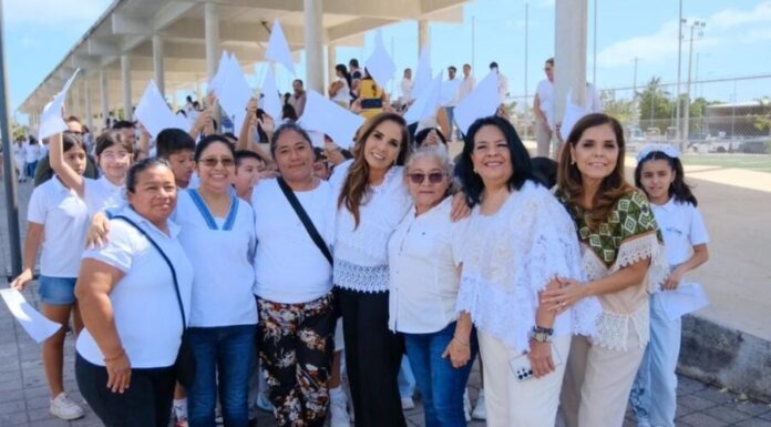 Toma protesta Mara Lezama a mil 200 comités ciudadanos en Consejo Estatal de Paz y Justicia Cívica en Quintana Roo.