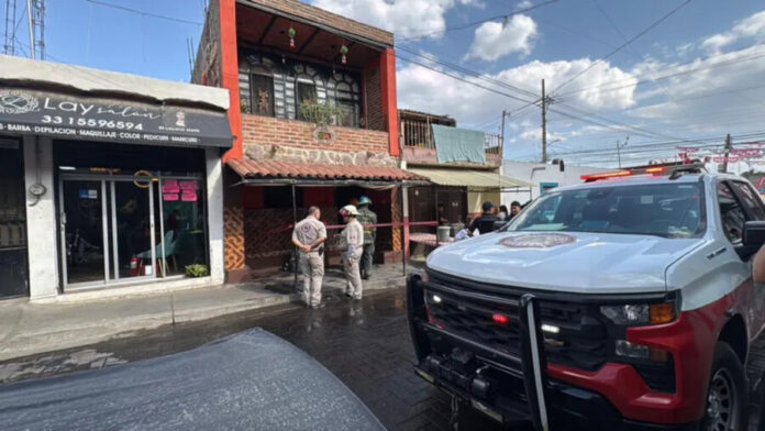 Explosión por fuga de gas deja a niña y dos adultas mayores graves en Tlaquepaque, Jalisco