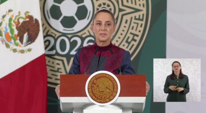 Afirma Claudia Sheinbaum que FIFA está contenta con México al presentar el Mundial Social. Todo sigue según el plan original.
