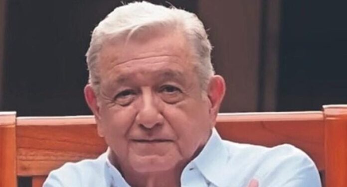 Desmienten que AMLO haya sido hospitalizado por problemas cardiacos. Un periodista había afimado que estaba delicado de salud.