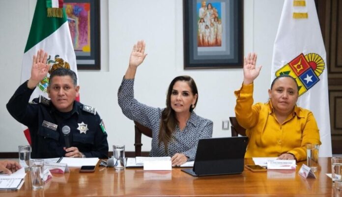 Mara Lezama impulsa la profesionalización de la Universidad de Ciencias y Disciplinas de la Seguridad de Quintana Roo.