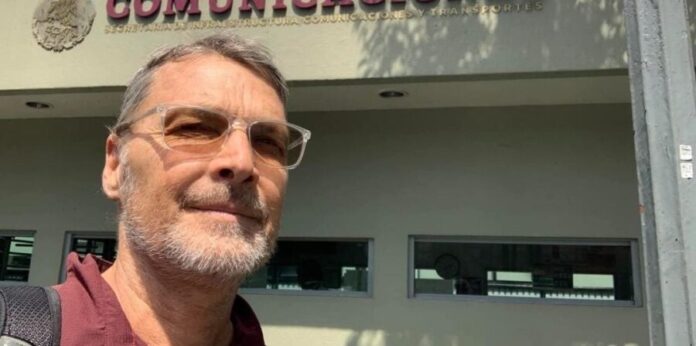 Atacan a balazos al defensor ambiental Erik Saracho en el estado de Nayarit; colectivos exigen investigación.