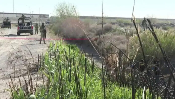 Localizan cadáver envuelto en plástico en Ciudad Juárez, Chihuahua
