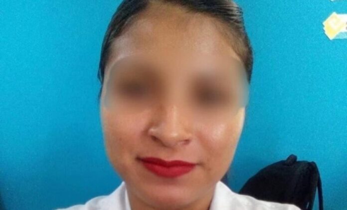 Liberan a la enfermera que había sido acusada de vender dulces que intoxicaron a menores de Playa del Carmen.