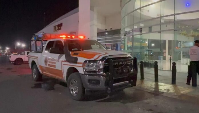 Video: Incendio en sala de Cinemex provoca evacuación de 60 personas en Juárez, Nuevo León