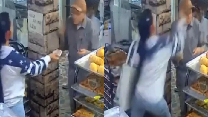 Mujer golpea a adulto mayor por no atenderla rápido en una panadería en Colombia