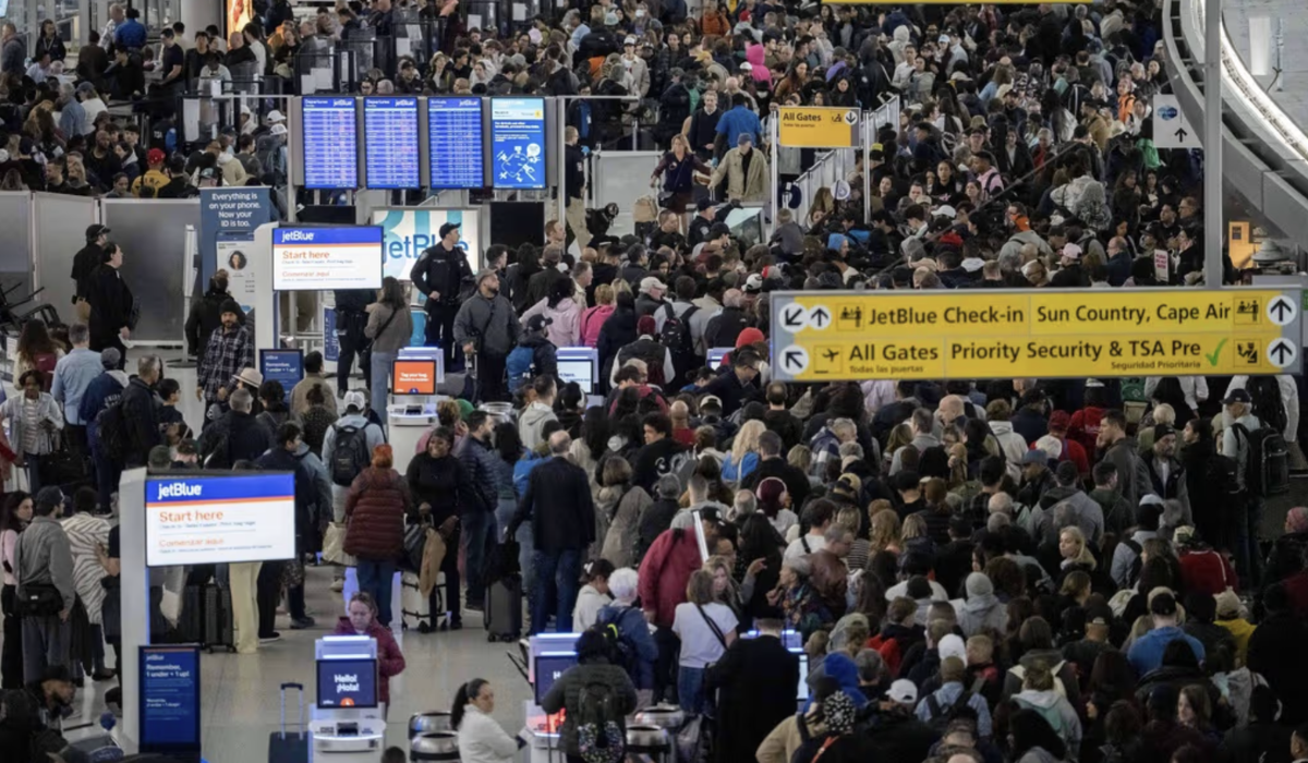Video: ICE desplegará agentes en aeropuertos para reforzar controles migratorios en Estados Unidos
