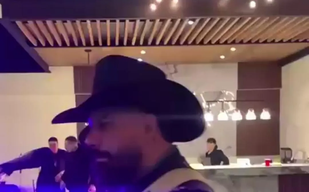 Sujeto contrata a músicos para fiesta y mata a vocalista en Tijuana